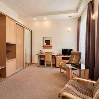 Гостиница Даккар Балаклава Полулюкс с одной двуспальной кроватью-5