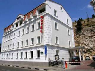 Гостиница Даккар Балаклава-0